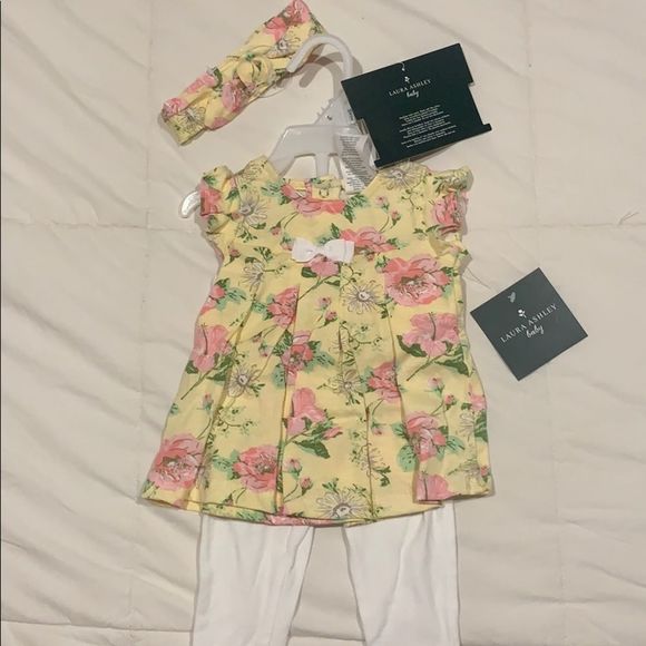 Laura Ashley Other - NWT Laura Ashley baby girl set